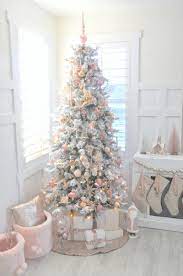 11 gorgeous blush christmas decorations