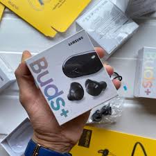 Samsung galaxy buds are not just great for listening, they're amazing for being heard too. Galaxy Buds Plus Copy Samsung Galaxy Buds