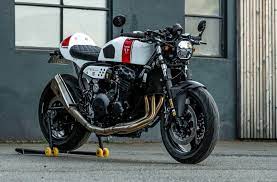 a triumph sprint 900 cafe racer