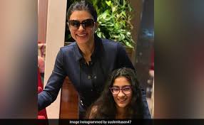 She posted this on instagram with the caption, when your #childhood #friend takes a picture of the #woman you turned out to be.its #magic. Sushmita Sen S Birthday Wish For Daughter Renee Is All About Kisses And Blessings