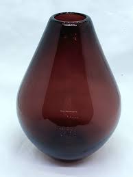 Vintage Amethyst Glass Vase 7 Purple