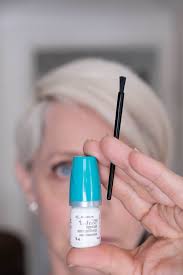 Latisse is an eyelash enhancing product that is intended to make lashes look longer, thicker, and only apply latisse daily as directed. I Bought Latisse Lash Growing Serum The Art Of Doing Stuff