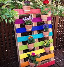 16 Colorful Diy Vertical Garden Ideas