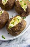 Are baked potatoes better in the microwave or air fryer?