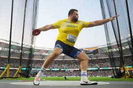 sweden s stahl takes discus gold with