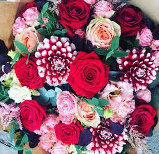 Based in little crosby on the outskirts of liverpool, we deliver flowers to liverpool, lancashire. Liverpool Florist The Dutch Flower Shop