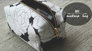 a simple boxy bag video sew modern bags