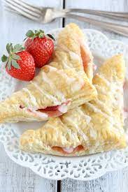 Puff Pastry With Strawberries And Cream Cheese gambar png