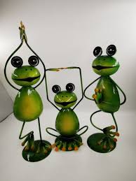 Metal Hand Painted Frogs For Decorative