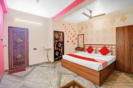 Hotels in Howrah Railway Station, Kolkata Starting @ ₹455 - Upto 82% OFF on  125 Howrah Railway Station, Kolkata Hotels