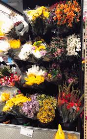 Flowers pictured on the site are. Costco Flowers Beautiful Flowers As Low As 9 99 Bouquet