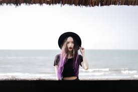beach dress fashion black lipstick