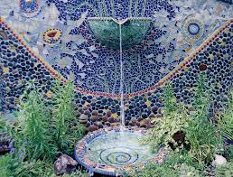 Introduce Mosaic Art In Your Garden