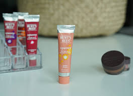 burt s bees squeezy tinted balm