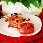 apple ladybug treats