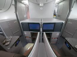 review of singapore airlines boeing 787