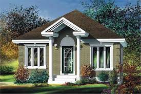 Small Traditional Bungalow House Plan