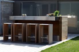 7 Tips For Lighting Outdoor Kitchens