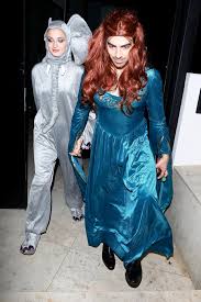 She made her television debut in hbo's game of thrones as sansa stark. Joe Jonas Dresses As Sophie Turner S Got Character For Halloween People Com
