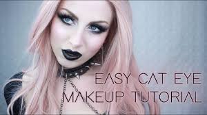 pastel goth easy cat eye makeup