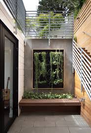 10 Reasons To Love Vertical Gardens