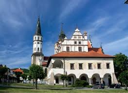 Slovensko, ή slovenská republika) είναι δημοκρατία στην κεντρική ευρώπη. Slobakia A8hnorama Travel