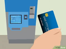 You can withdraw a cash advance from an atm using your credit card, but you should only do so as a last resort because you will eventually have to pay the money back, including any fees or interest rates. How To Use A Prepaid Credit Card At An Atm 9 Steps