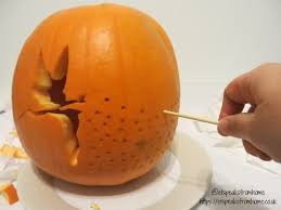 Halloween Pumpkin Carving Challenge Et Speaks From Home