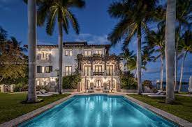 luxury homes in miami