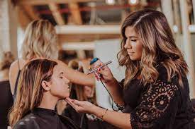 guide to hire an airbrush makeup artist