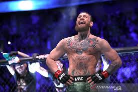 The ufc president is famously willing to go to war with rivals, critics and even his own fighters, but dana white's decision to feud with jon jones and francis ngannou is a bad sign for the. Ufc Resmi Umumkan Duel Poirier Vs Mcgregor Digelar 23 Januari 2021 Antara News