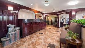 While it is possible to learn how to repair water damaged mdf or plywood kitchen cabinets, especially if the repairs are minor, it's always smart to hire a professional. Hotel Mansfield Buchen Best Western Richland Inn Mansfield