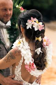 hair and makeup for your maui wedding