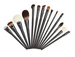 quo s new makeup brushes new shapes