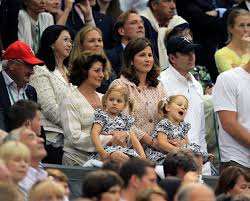 Federer's wife mirka is a former tennis player but her career didn't last long as she retired at a very young age and the whole focus was shifted on federer's career. Roger Federer S Kids The Truth About Having Two Sets Of Twins Who Magazine