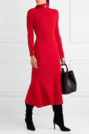 Αποτέλεσμα εικόνας για Κόκκινο και Ροζ: To color combo που θα φορεθεί όσο κανένα φέτος τον χειμώνα