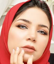 عزة حامد makeup artist you channel