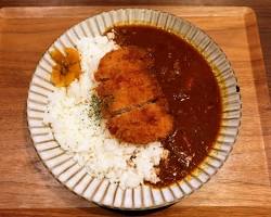 鳥取市のカレー料理の画像
