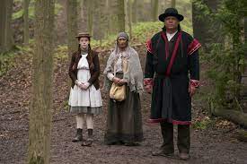 The cast and crew behind anne with an e reportedly did everything they could to keep the popular series going for as long as possible. Anne With An E Tv Series 2017 2019 Imdb