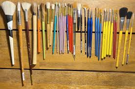 lot of 36 artist paint brushes flat