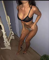Private Model Stela loves Erotic Games at Sex Date in Hotel in Berlin