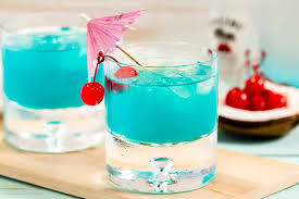 blue hawaiian mixed drink with malibu