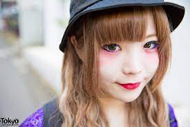 red eye makeup in an tokyo fashion