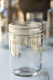 Are glass mason jars freezer safe?
