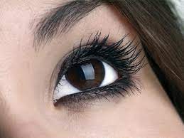 tips to remove kajal from eyes