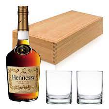 send hennessy vs cognac gift set with