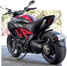 diavel carbon weighs 234 kg