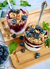 blueberry compote yogurt parfait