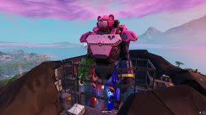 Fortnite battle royale has added a message to its mobile app telling kids not to play in school. Fortnite Battle Royale Leaks On Twitter Robot In Game