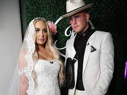 However, as of january 2020, she has changed her last name back to mongeau on all social media platforms. Youtuber Tana Mongeau Defends Marriage To Jake Paul As Legitimate